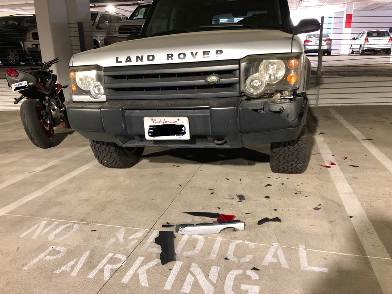 Illustration for article titled Can You ID This Shattered Tail Light From A Parking Garage Accident?
